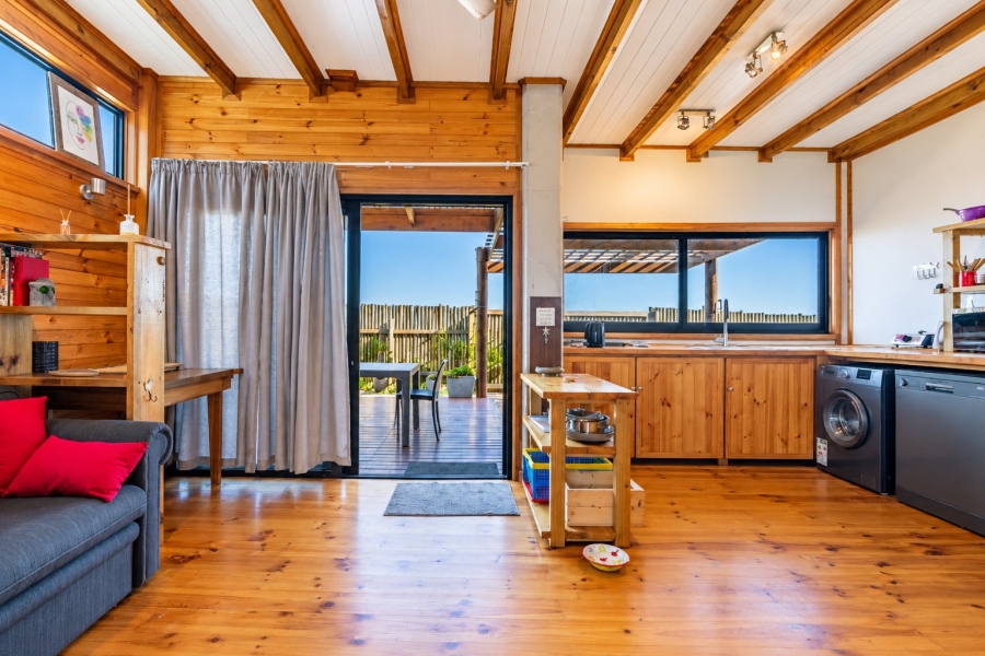 4 Bedroom Property for Sale in Kleinkrantz Western Cape